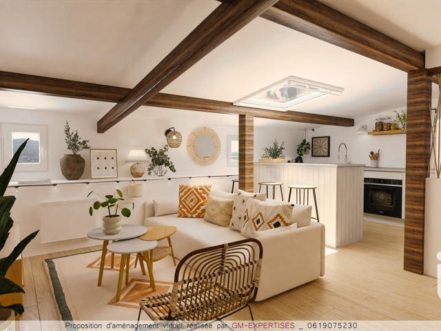 Vente  Appartement T2  de 32 m² à Hyères 105 000 euros Réf: SFN-1455158