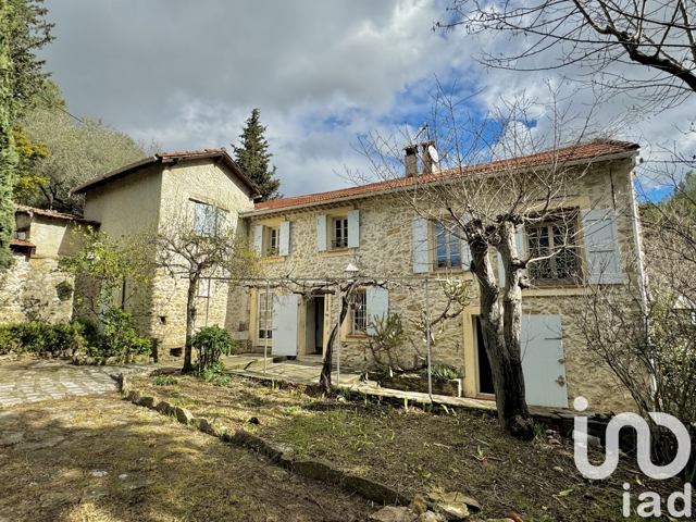 Vente  Maison de 132 m² à La Cadière d'Azur 450 000 euros Réf: SFN-1487856
