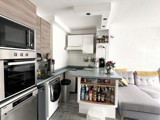 Vente  Appartement F2  de 33 m² à Six-Fours 209 500 euros