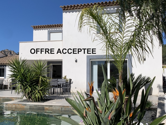 Vente  Maison de 154 m² à Roquebrune sur Argens 599 000 euros Réf: SFN-1505017