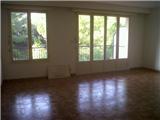 Location  Appartement T3  de 83 m² à Bandol La Peyrière 980 euros