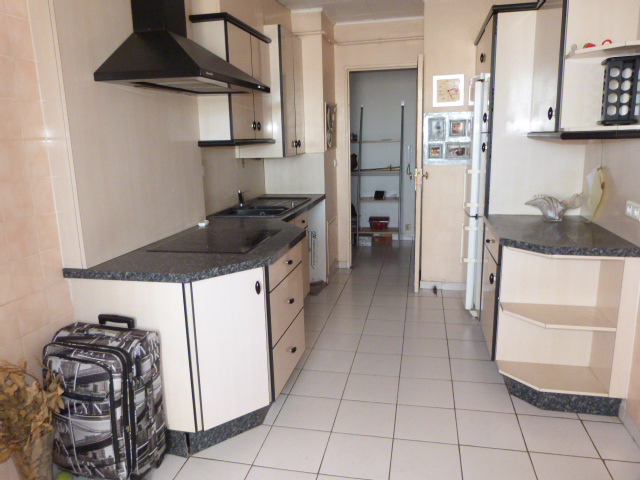 Vente  Appartement F4  de 82 m² à La Seyne Saint Jean 115 000 euros Réf: SFN-105