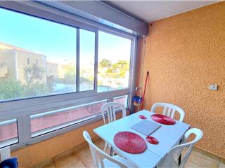 Vente  Appartement T2  de 23 m² à Six-Fours 192 600 euros Réf: SFN-045937E267HM