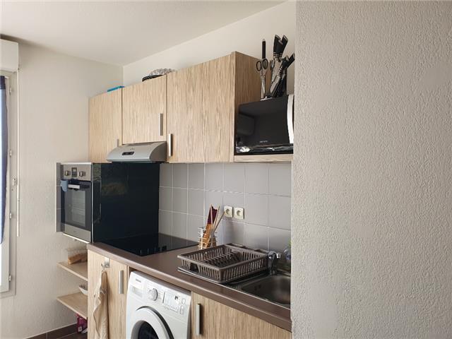 Vente  Appartement T3  de 74 m² à La Seyne 155 000 euros Réf: SFN-045009E26XLR