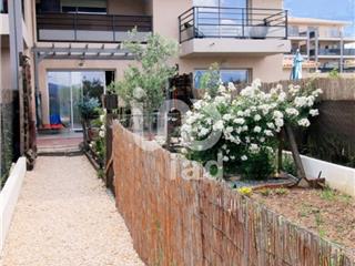 Vente  Maison de 50 m² à Roquebrune sur Argens 284 000 euros