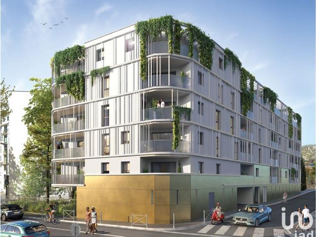 Vente  Appartement T3  de 59 m² à Toulon 315 830 euros Réf: SFN-1392780-1