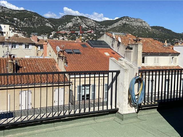 Vente  Appartement F5  de 108 m² à Toulon 378 000 euros Réf: SFN-1399090