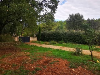 Vente  Terrain de 677 m² à La Roquebrussanne 149 000 euros Réf: SFN-1422372