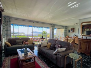 Vente  Appartement T4  de 112 m² à Toulon 402 800 euros Réf: SFN-1420439