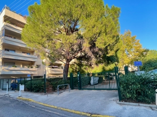 Vente  Appartement F4  de 72 m² à Toulon 155 000 euros