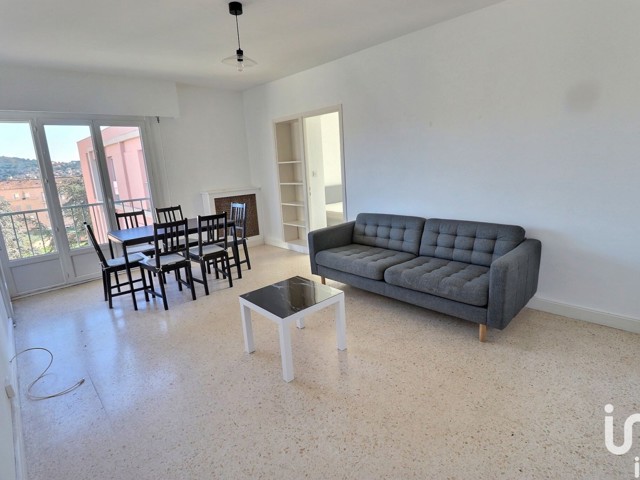 Vente  Appartement F4  de 73 m² à Sanary 327 000 euros Réf: SFN-1454371