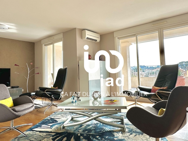 Vente  Appartement F4  de 82 m² à Toulon 495 000 euros Réf: SFN-1469443