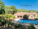 Vente  Maison de 100 m² à La Roquebrussanne 419 000 euros