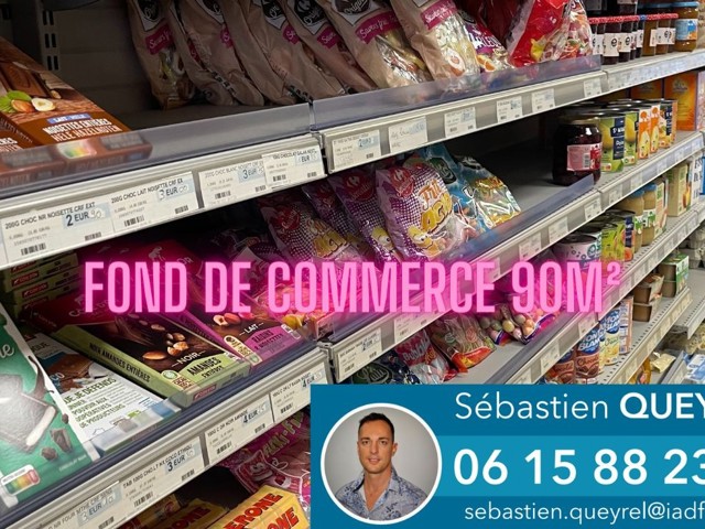 Vente  Local commercial de 90 m² à Flayosc 210 000 euros Réf: SFN-1464951