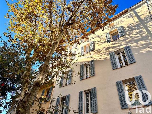 Vente  Appartement T3  de 48 m² à Toulon 218 000 euros Réf: SFN-1493587