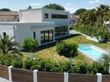 Vente  Maison de 204 m² à Grimaud 1 450 000 euros