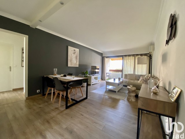 Vente  Appartement F3  de 65 m² à Fréjus 189 000 euros Réf: SFN-1475606