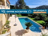 Vente  Maison de 202 m² à Pierrefeu du Var 749 000 euros