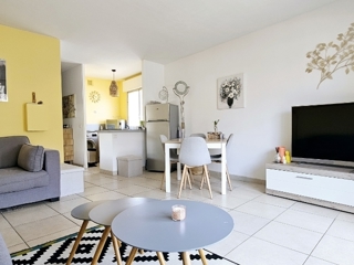 Vente  Appartement T2  de 49 m² à Sainte Maxime 329 000 euros