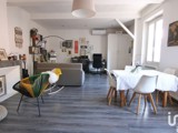 Vente  Appartement T4  de 133 m² à Méounes lès Montrieux 169 000 euros