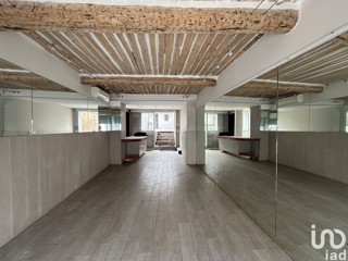 Vente  Local commercial de 145 m² à Six-Fours 48 000 euros
