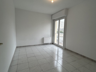 Vente  Appartement T3  de 62 m² à Toulon 229 000 euros