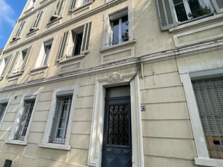 Vente  Appartement T2  de 34 m² à Toulon 104 500 euros