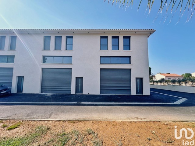 Vente  Local commercial de 50 m² à Sanary 25 000 euros Réf: SFN-1591078