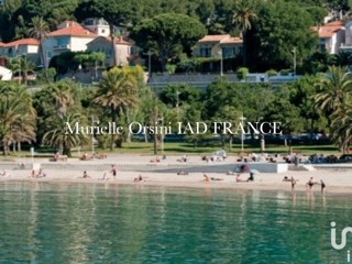 Vente  Local commercial de 140 m² à Toulon 555 000 euros
