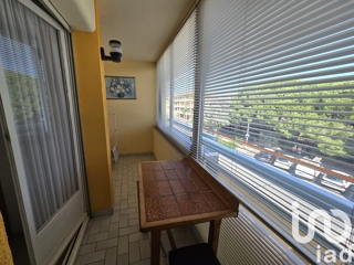 Vente  Appartement F2  de 26 m² à Bormes les Mimosas 154 000 euros
