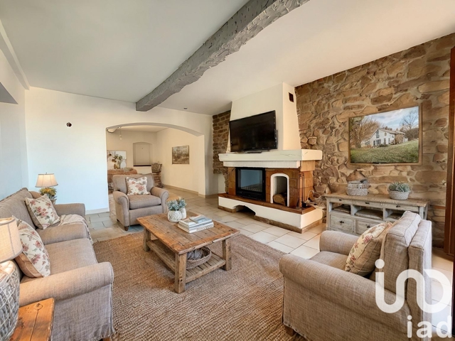 Vente  Maison de 104 m² à Roquebrune sur Argens 249 000 euros Réf: SFN-1624959