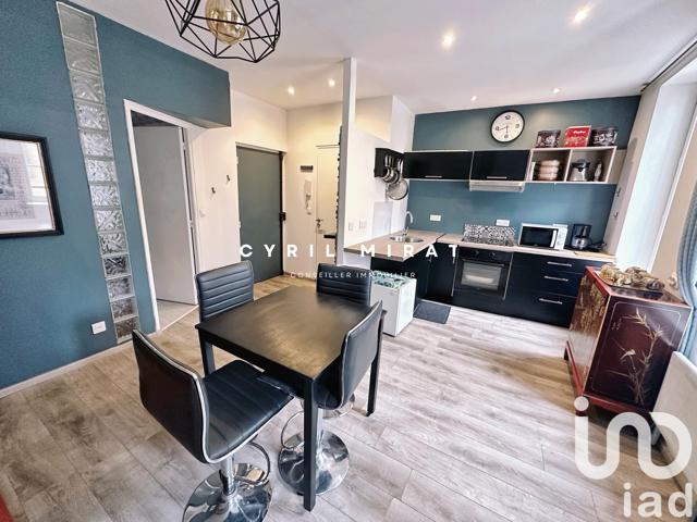 Vente  Appartement F2  de 33 m² à La Seyne 127 000 euros Réf: SFN-1630898