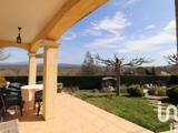 Vente  Maison de 137 m² à Montmeyan 445 000 euros