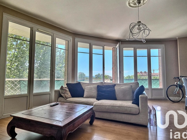 Vente  Appartement F5  de 120 m² à Toulon 360 000 euros Réf: SFN-1637100