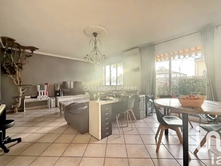 Vente  Appartement T3  de 90 m² à Toulon 180 000 euros