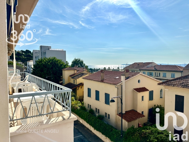 Vente  Appartement F2  de 44 m² au Lavandou 299 000 euros Réf: SFN-1647333