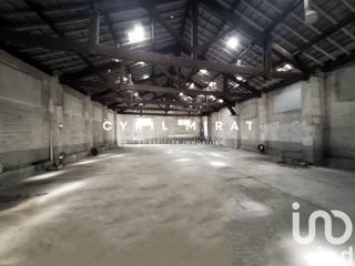 Vente  Garage de 445 m² à La Seyne 669 000 euros