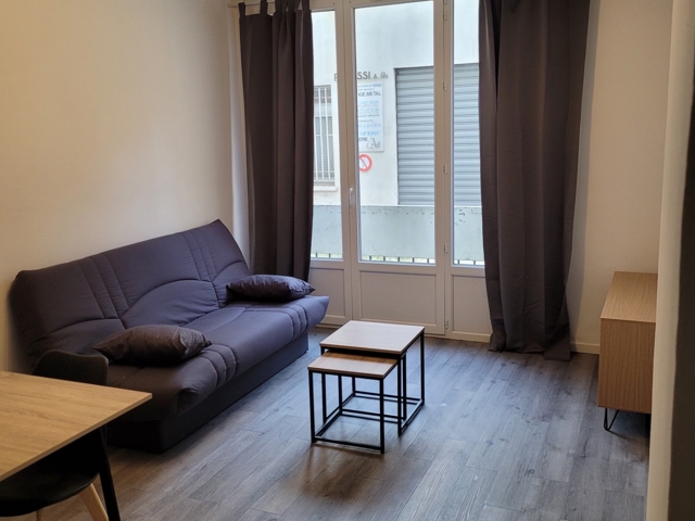 Vente  Studio de 28 m² à La Seyne 86 000 euros Réf: SFN-1648311