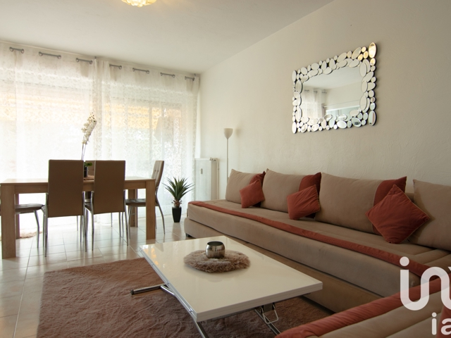Vente  Appartement T5  de 90 m² à Fréjus 186 000 euros Réf: SFN-1646563
