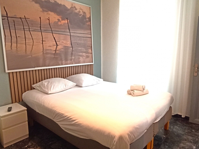 Vente  Studio de 18 m² à La Seyne 85 000 euros Réf: SFN-1531741