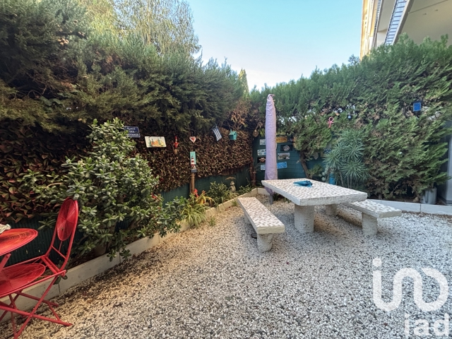 Vente  Appartement T3  de 51 m² à Saint Raphaël 293 800 euros Réf: SFN-1656005
