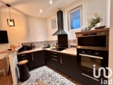 Vente  Appartement F2  de 49 m² à Hyères 165 000 euros