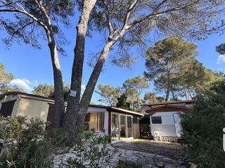 Vente  Terrain de 200 m² à Fréjus 79 000 euros Réf: SFN-1650967