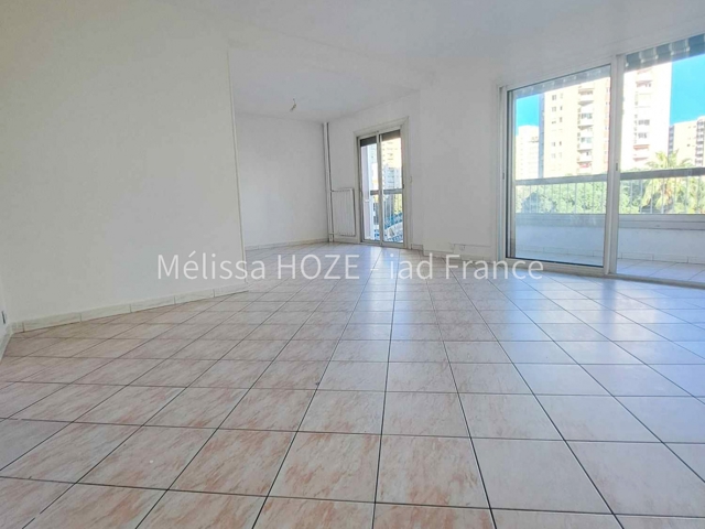 Vente  Appartement F4  de 71 m² à Toulon 190 000 euros Réf: SFN-1545330