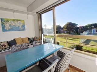 Vente  Studio de 28 m² à Six-Fours 168 000 euros