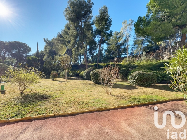 Vente  Appartement F3  de 86 m² à Bandol 420 000 euros Réf: SFN-1673983
