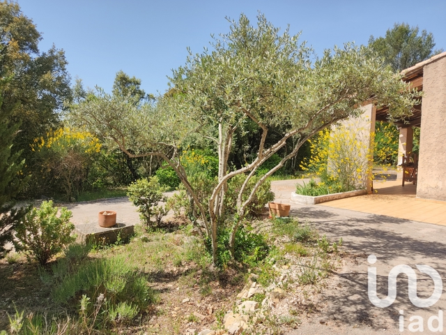 Vente  Maison de 180 m² à La Roquebrussanne 499 000 euros Réf: SFN-1670409