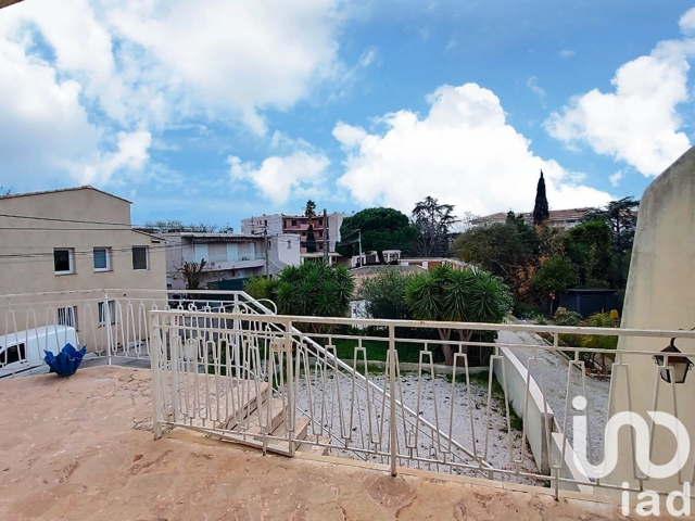 Vente  Appartement F6  de 185 m² à Sanary 750 000 euros Réf: SFN-1671854