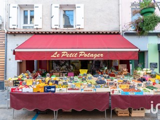 Vente  Local commercial de 50 m² à La Crau 86 400 euros Réf: SFN-1687136