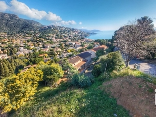 Vente  Terrain de 774 m² au Lavandou 699 000 euros